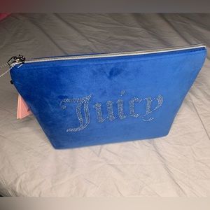 Juicy couture makeup bag with rhinestones 💙